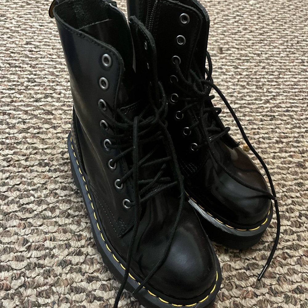 Dr. Martens Jadon Boots